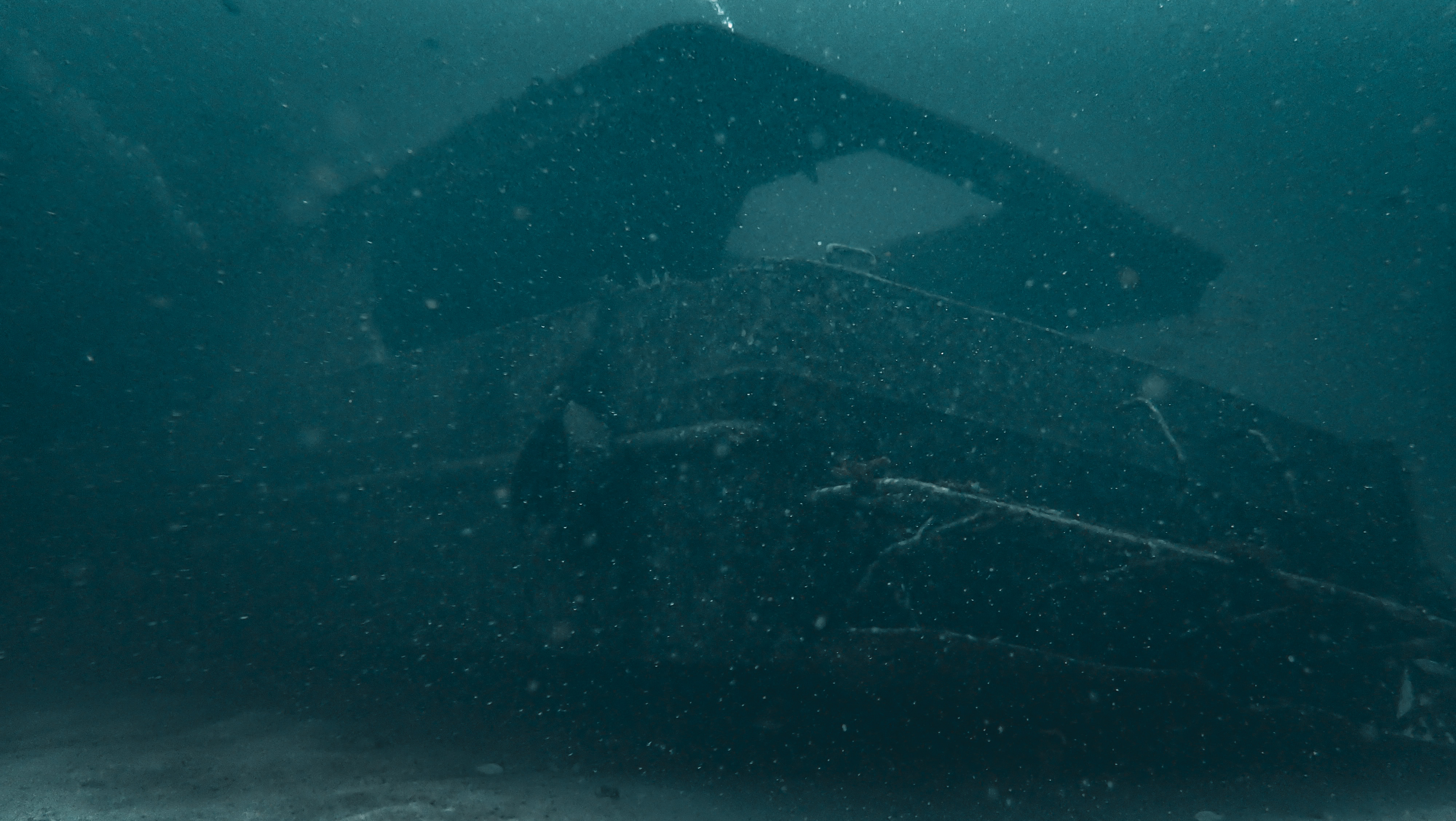 The wreck dive that closed the loop — this time, with a plan.